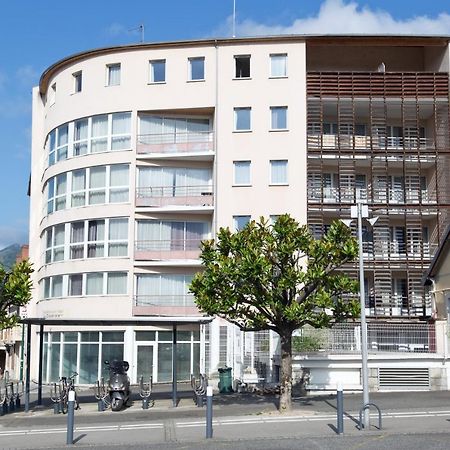 לורדה Joli Studio, Clim Proche Gare Et Centre Ville מראה חיצוני תמונה